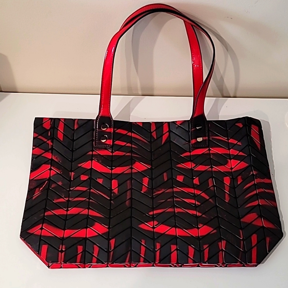 Hand painted Tote - Picture 2 of 3